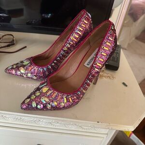 Steve Madden Iridescent Pink Jeweled Pointed Pumps